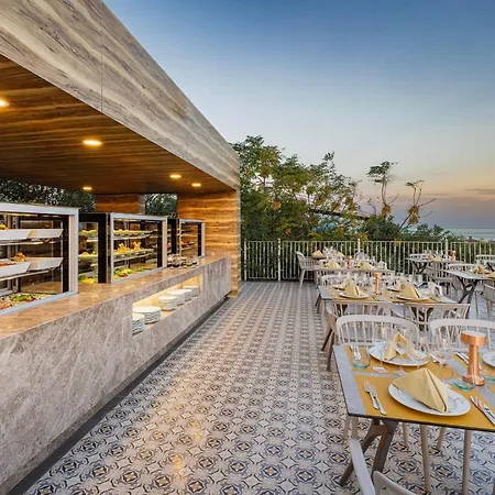 Concorde De Luxe Lara Resort