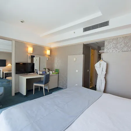 Concorde De Luxe Lara