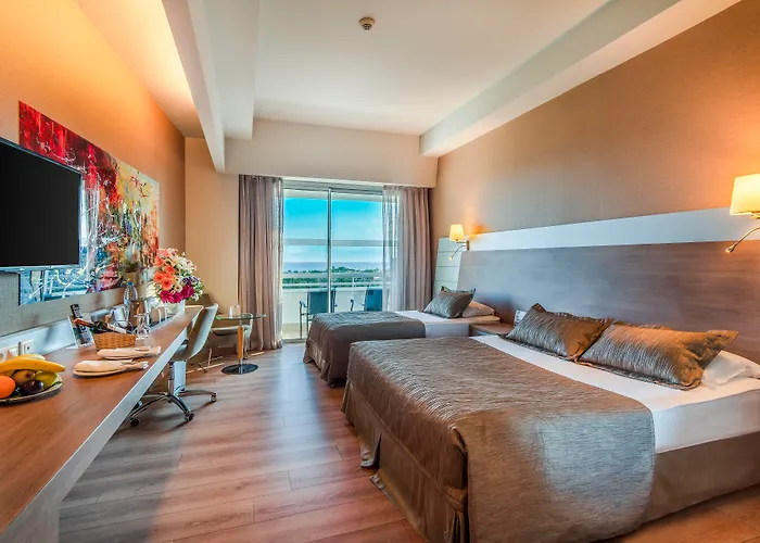 Concorde De Luxe Lara 5* Antália